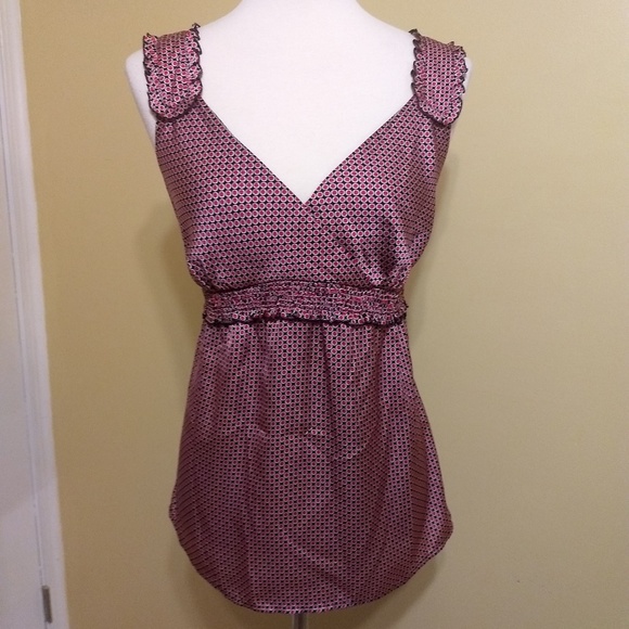 LOFT Tops - Ann Taylor Loft circle ruffle top sz 8 *J